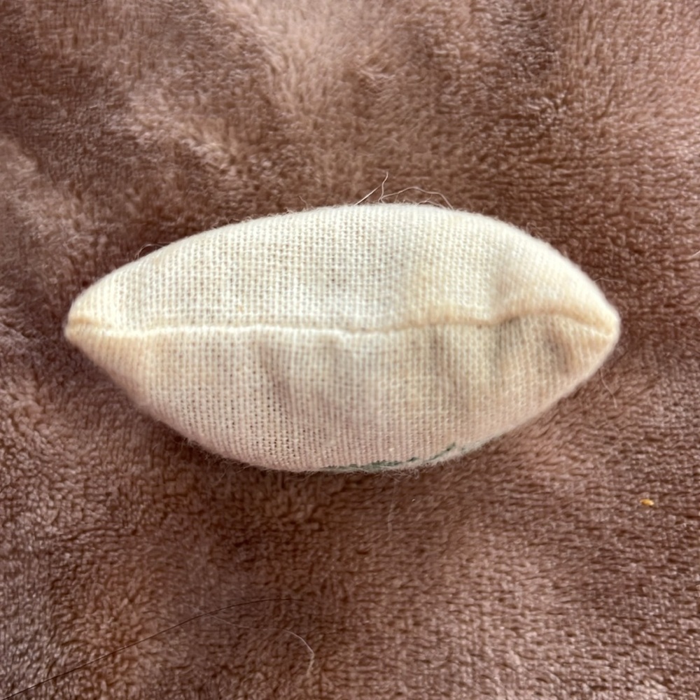 Pleasant Company (American Girl) Samantha’s I Pine For You Pillow - Picture 6 of 6